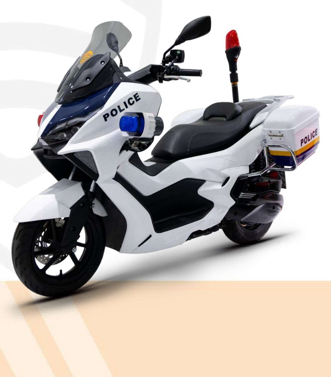 ADV-8